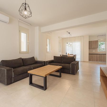 Kalisun Exclusive Villas Nea Kallikrateia Rum bild