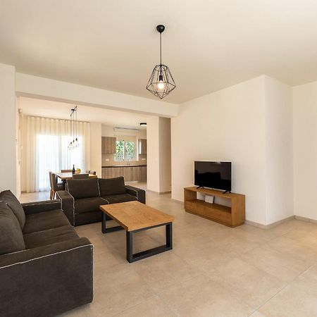 Kalisun Exclusive Villas Nea Kallikrateia Rum bild