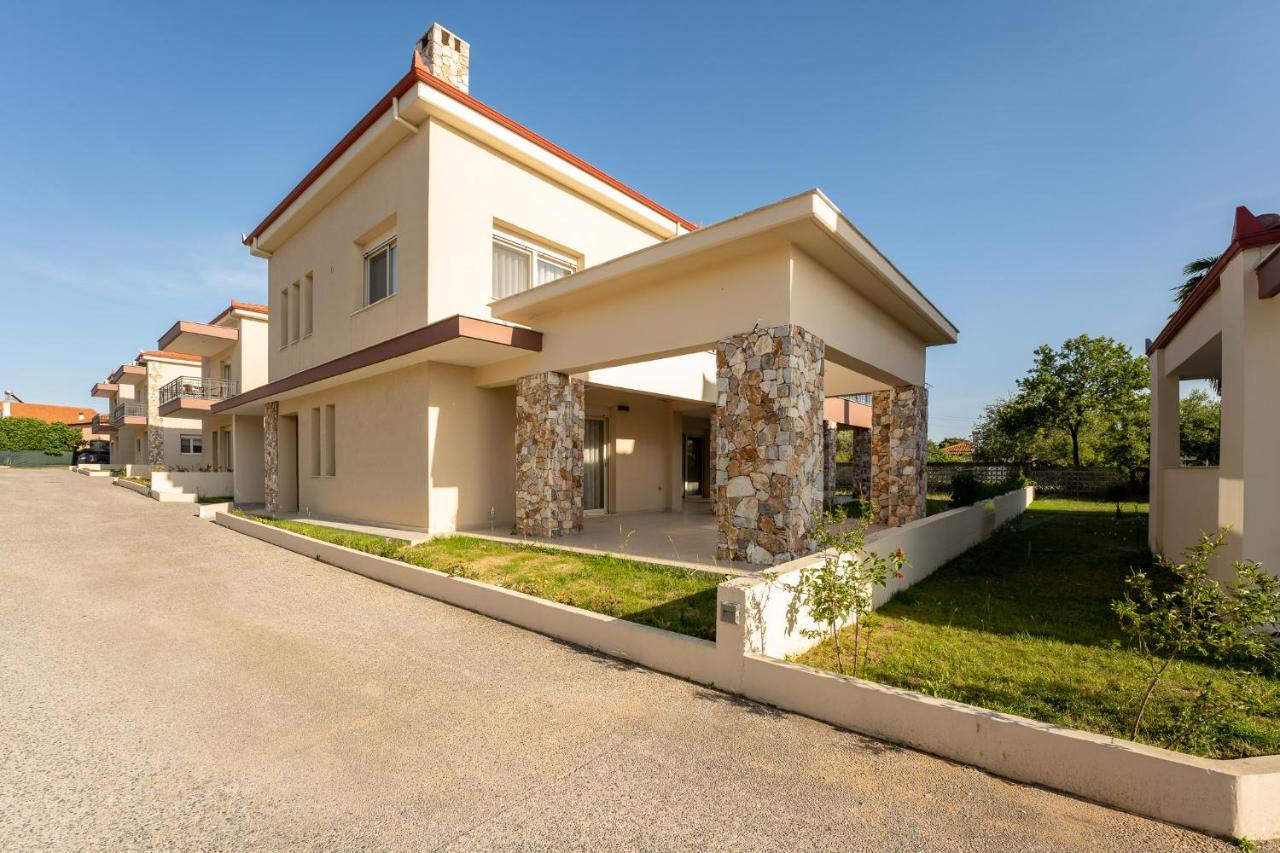 Kalisun Exclusive Villas Nea Kallikrateia Exteriör bild
