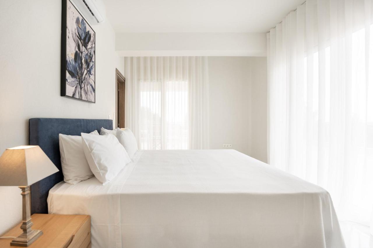 Kalisun Exclusive Villas Nea Kallikrateia Exteriör bild