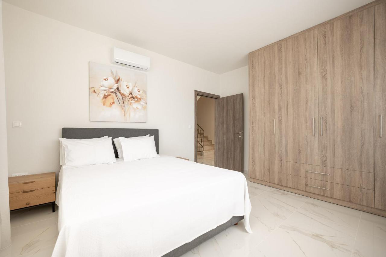 Kalisun Exclusive Villas Nea Kallikrateia Exteriör bild