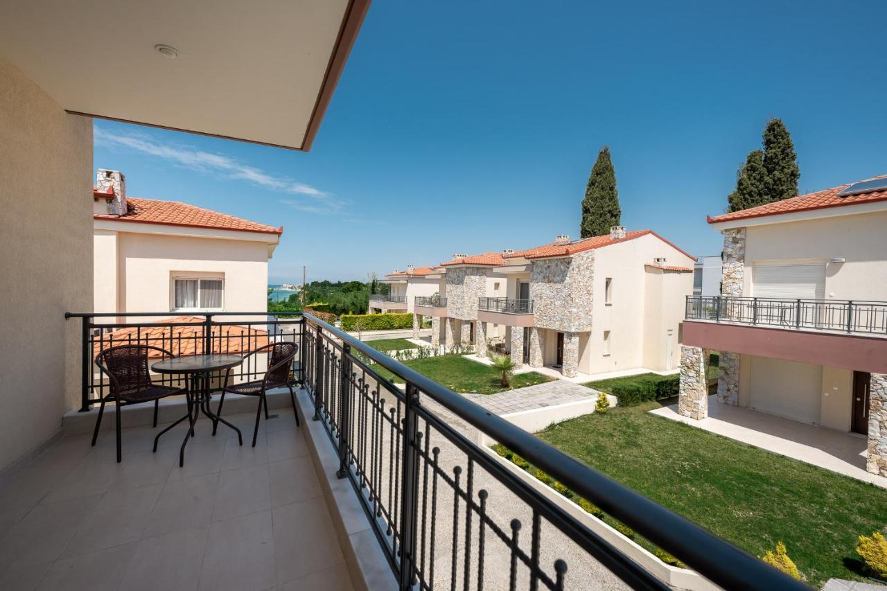 Kalisun Exclusive Villas Nea Kallikrateia Exteriör bild