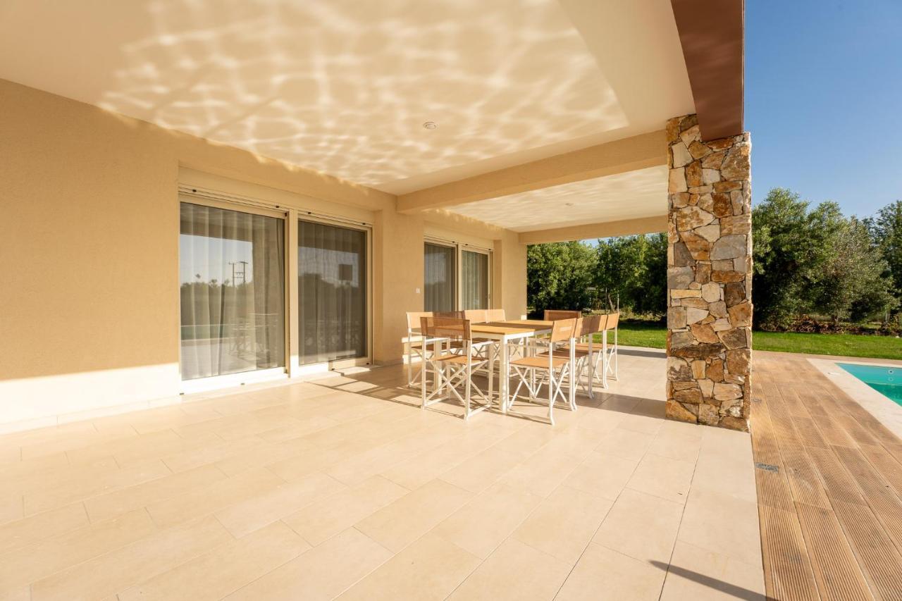 Kalisun Exclusive Villas Nea Kallikrateia Exteriör bild
