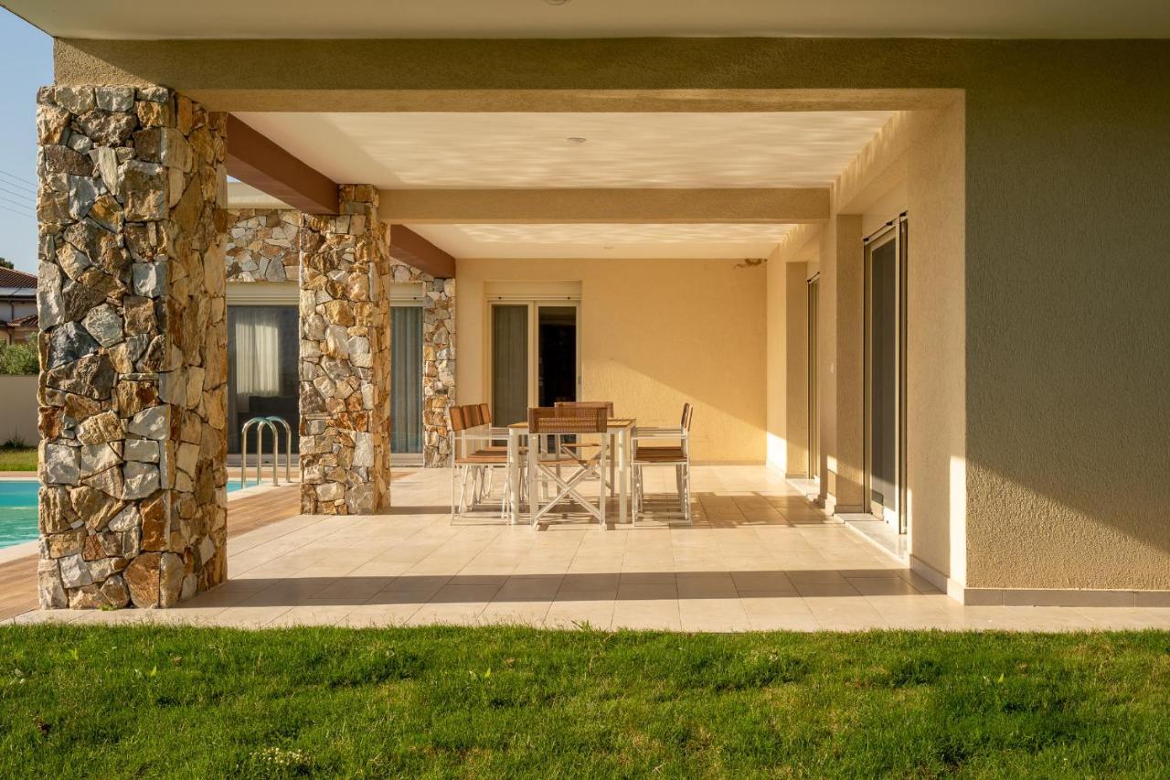 Kalisun Exclusive Villas Nea Kallikrateia Exteriör bild